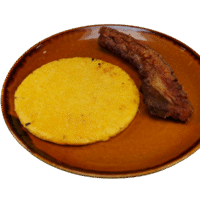 Arepa con Chicharron